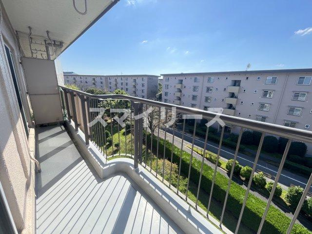 大津ケ丘第三住宅のバルコニー