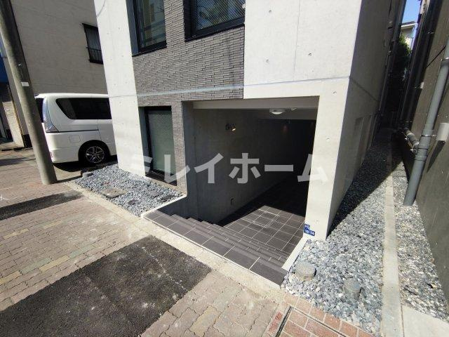 ザワン西蒲田の駐車場