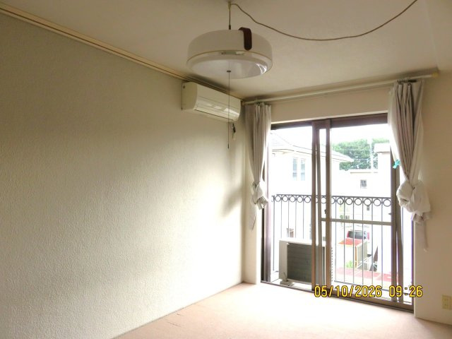 　津市河芸町上野　オール電化住宅　４ＳＬＤＫの洋室
