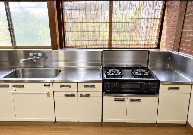 神埼市千代田町　元美容室の店舗付き戸建てです！のキッチン