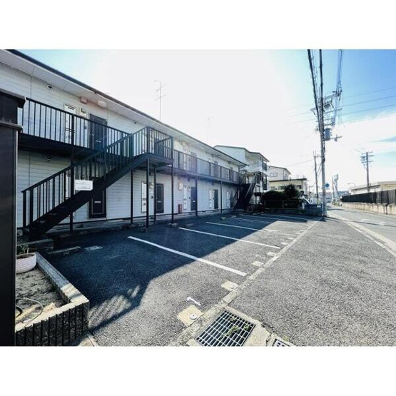 【駐車場】