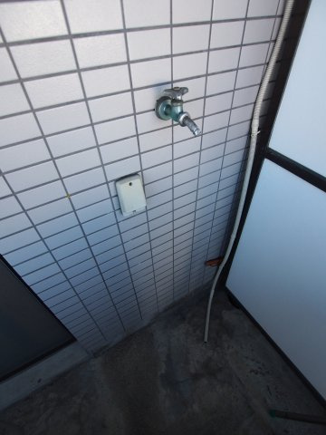 【設備】 | プレオール深井 | 室外洗濯機置場