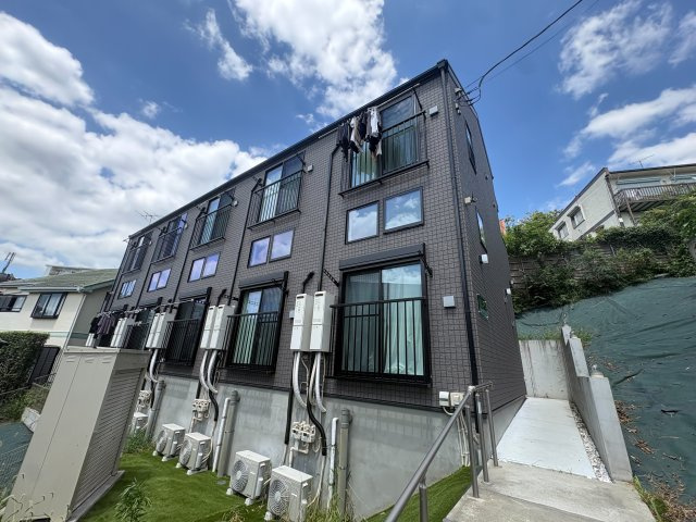 川崎市多摩区生田８丁目のアパートの外観パース