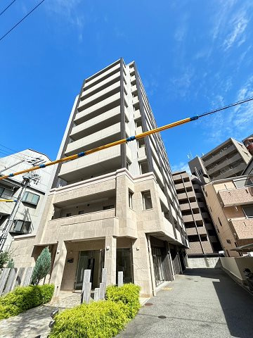 エヴァステージ梅田WESTの外観|物件の外観です