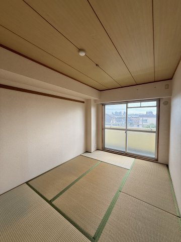アヴェニール塚口の和室