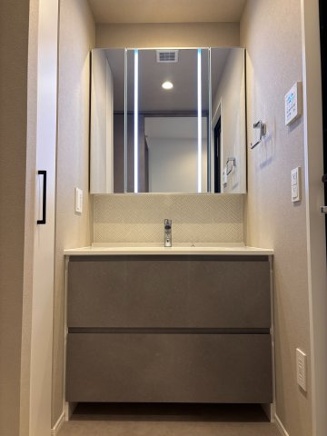 スタンスレジデンス平尾市崎の洗面所