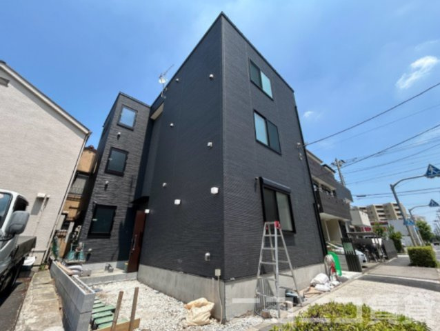 足立区千住関屋町のアパートの外観