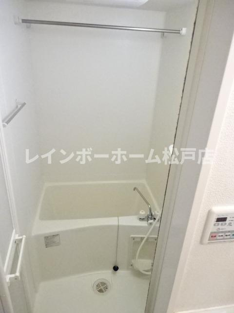 【仲介手数料：50％OFF】対象物件！の浴室|きれいなお風呂です