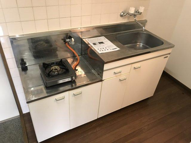 ソレーユ中央のキッチン