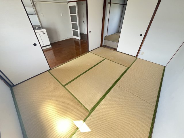 松戸タイムズ1号棟の和室