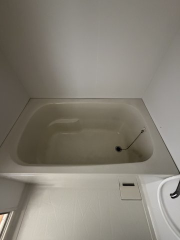 宮内町アパートの浴室