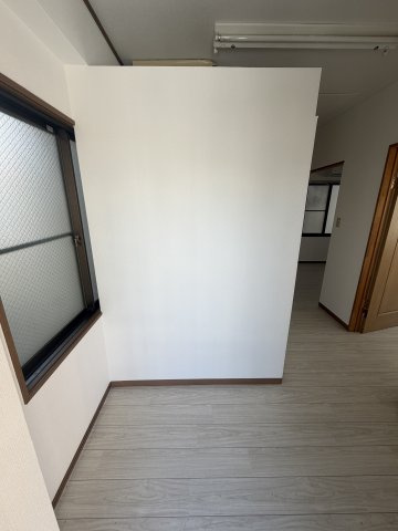 宮内町アパートの玄関