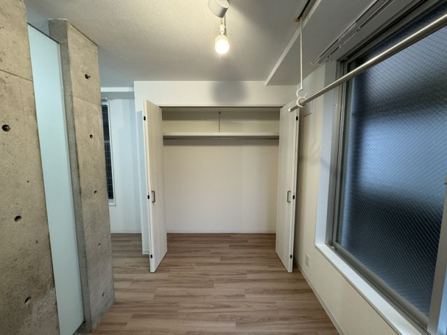 【寝室】