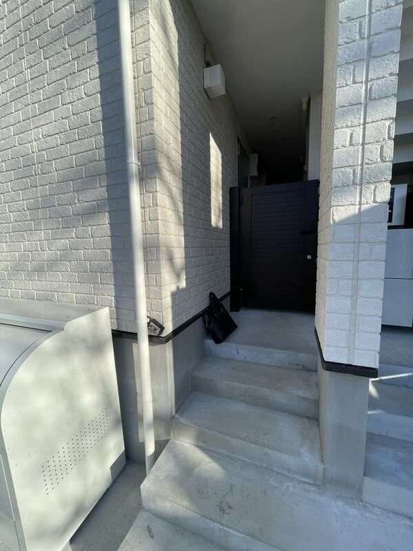 MELDIA新検見川Ⅱのエントランス