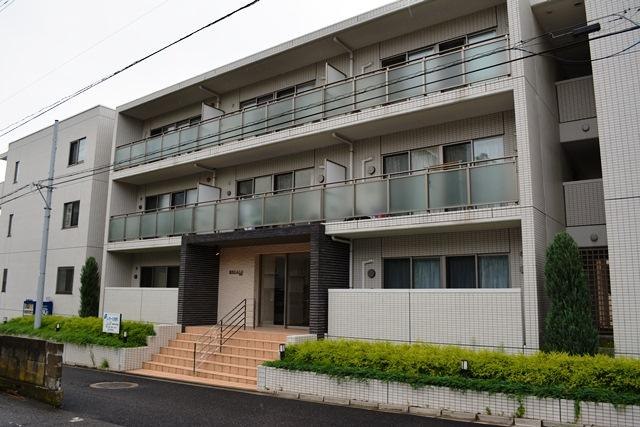 レガーロ旭町の外観|分譲仕様！オートロックでパティオがある防犯面に優れます！