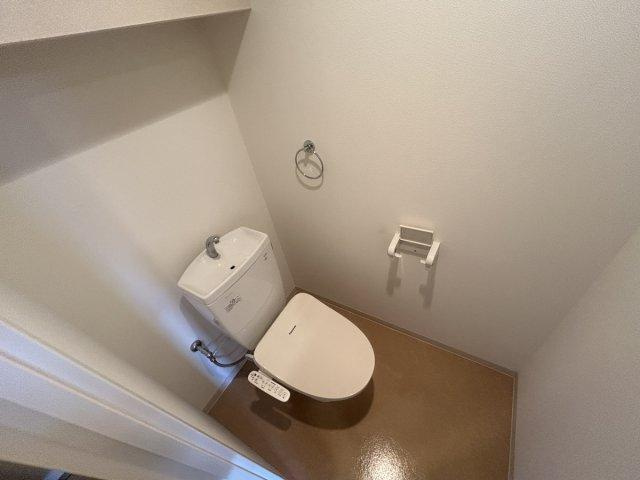 レガーロ旭町のトイレ|温水洗浄機能付トイレです♪