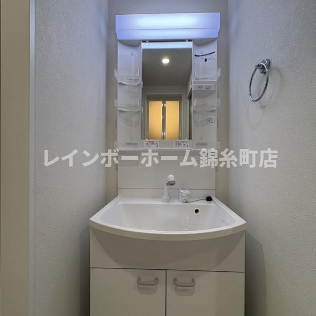 MELLAS葛西の独立洗面台