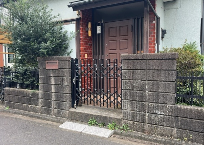 【外観】 | 陽光台売地 | 隣家の土地はどうなっているのか、生活利便施設が近くにあるのか、学校まで近いかなど、お客様のライフスタイルにあわせたイメージが重要です。また、近くにあると困る施設が近くにないかも確認するといいでしょう。
