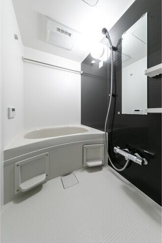 WoodCrest中延Residenceの浴室