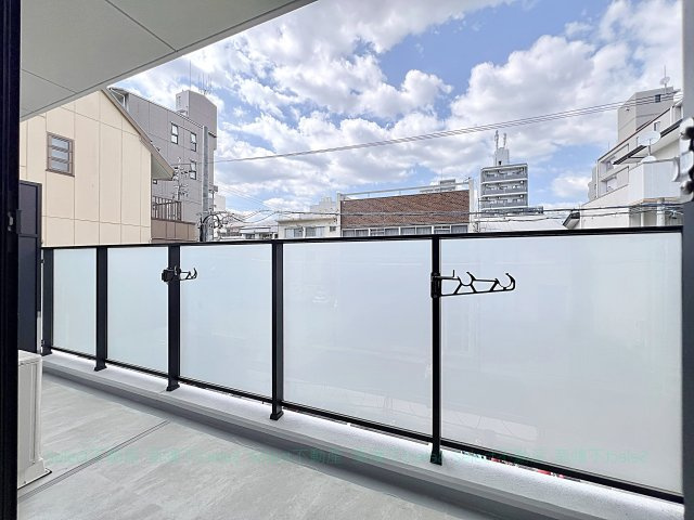 CLOVER泉のバルコニー