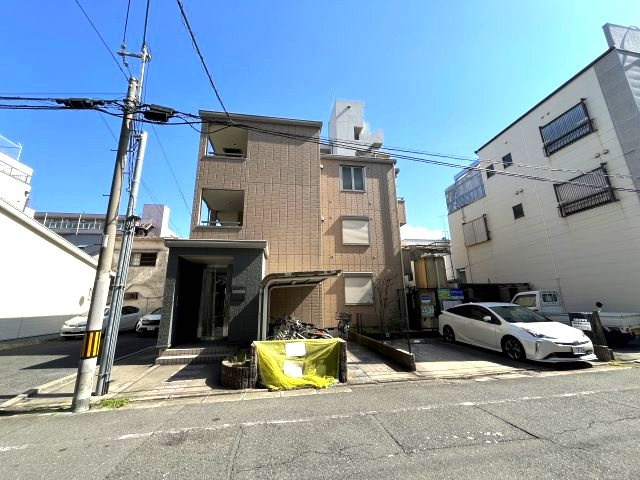 アンブランシェの外観