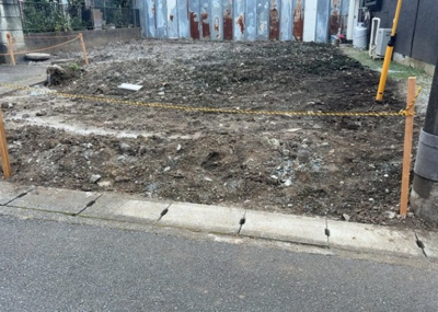 【外観】 | 上依知売地 | 土地の面積＝住宅面積ではありません。建ぺい率の問題などで、土地のある場所によって住宅を建てられる面積は限られています。高さもしかり、「土地」という言葉の中には、建築条件も含まれると考えておきましょう。