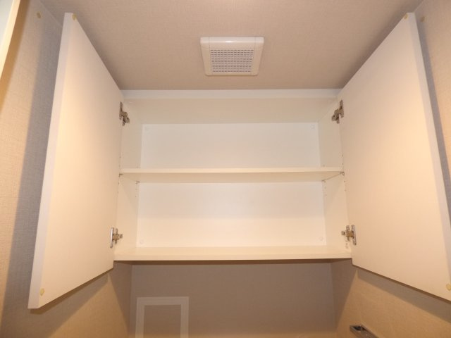 ローレルアイ堀江