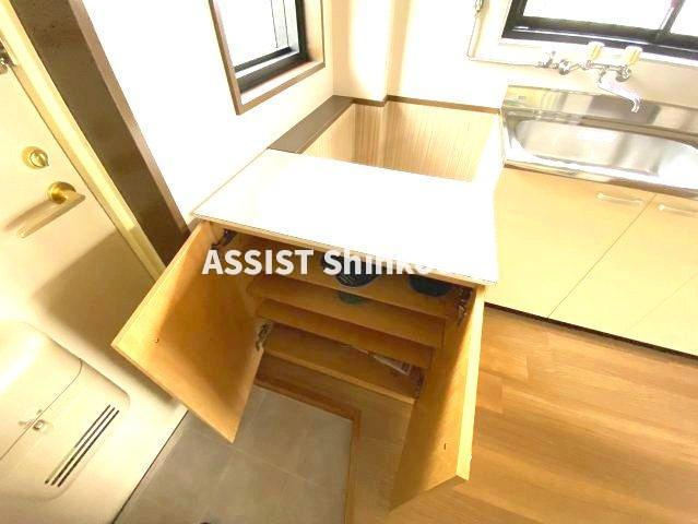 田中マンションの玄関