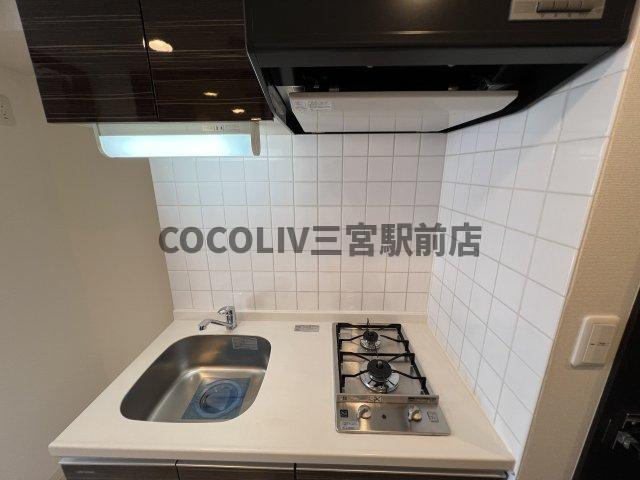 プレサンス三宮フラワーロードのキッチン|同物件別部屋写真