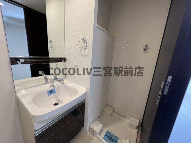 プレサンス三宮フラワーロードの洗面所|同物件別部屋写真
