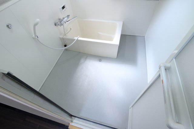 霞ヶ丘５丁目戸建の浴室