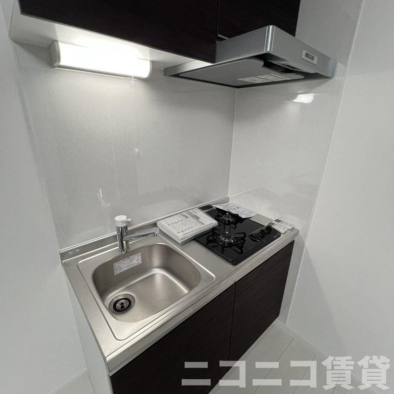 足立区千住龍田町のアパートのキッチン|別号室イメージの為、現状を優先致します。