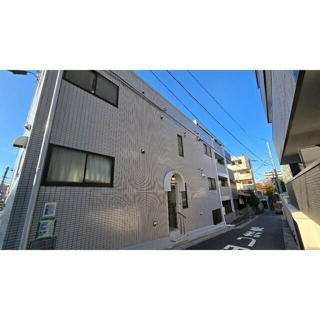 イイダコーポのエントランス