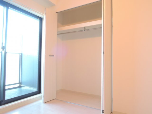 グラッド高槻の収納|同マンション別部屋