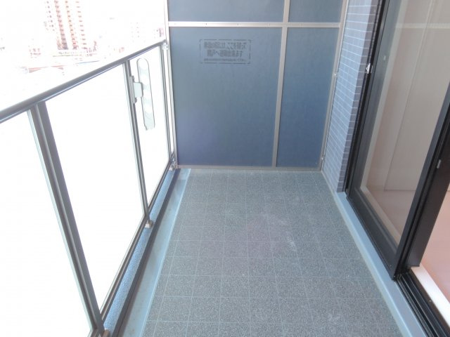 グラッド高槻のバルコニー