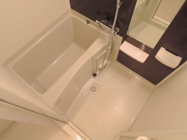 グラッド高槻の浴室