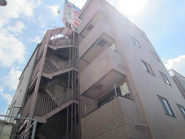 フローラ神谷橋の外観|とっても明るい居室空間です。