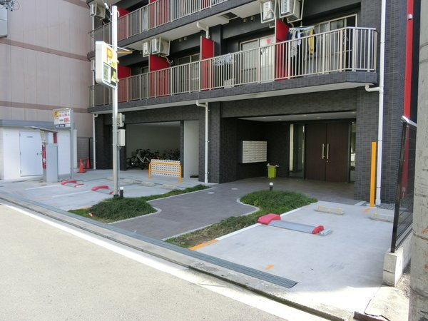 【駐車場】 | グランパシフィック今里南