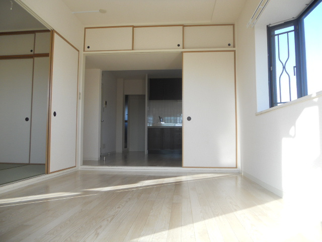 パストラル横山台の居間・リビング|和室の部屋は、洋室に変更となります。