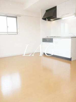 【居間・リビング】 | オーベルニュⅠ | 洋室のお部屋です。