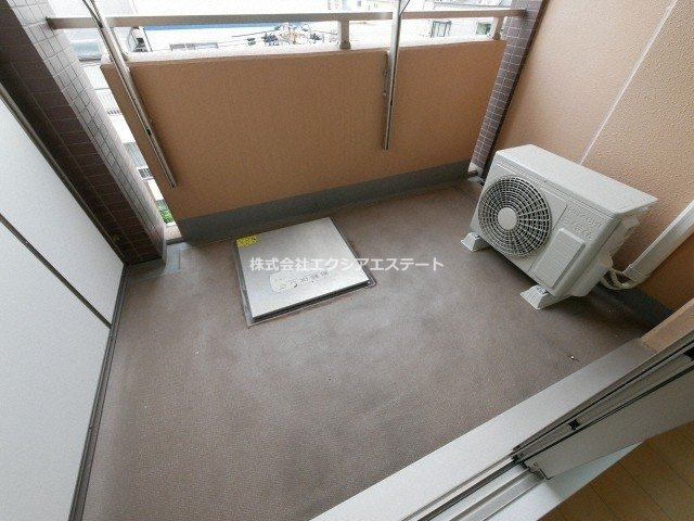 カルム　ド　アビタシオンのバルコニー