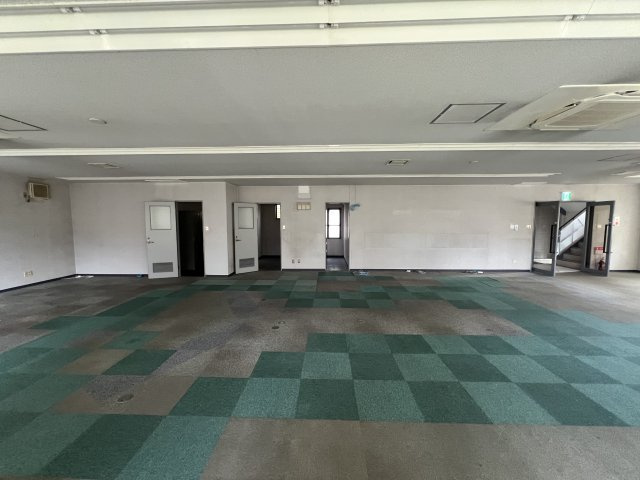 大阪市平野区背戸口２丁目の店舗事務所の内装