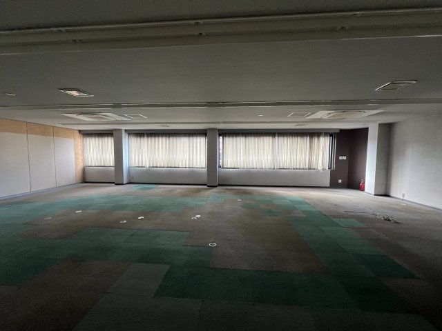 大阪市平野区背戸口２丁目の店舗事務所の内装