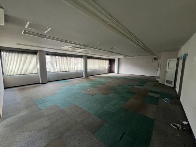 大阪市平野区背戸口２丁目の店舗事務所の内装