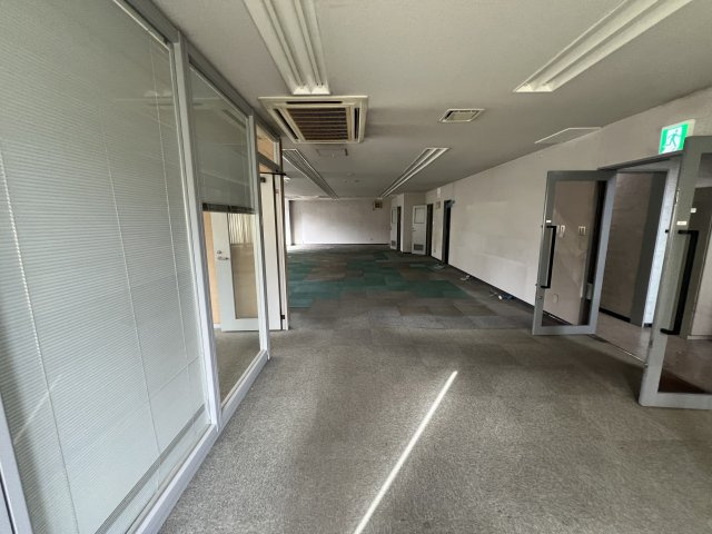 大阪市平野区背戸口２丁目の店舗事務所の内装