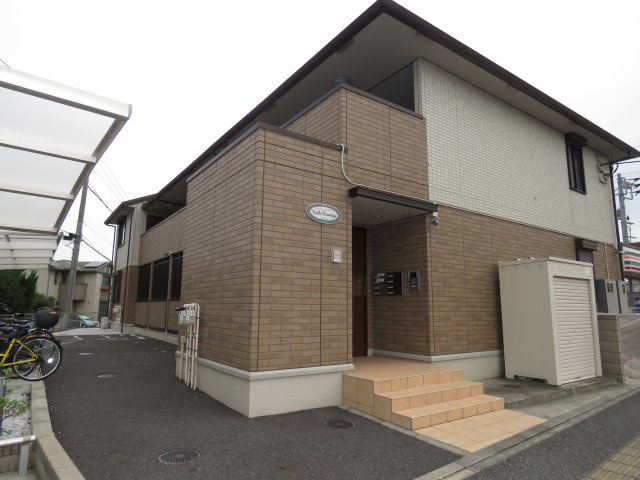 ノーブルエルミタージュの外観