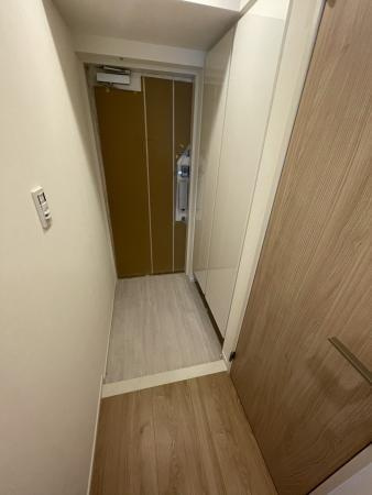 カームライズの玄関
