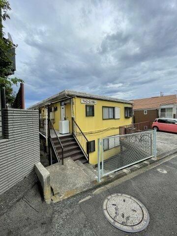 ファミーユ月見台の外観