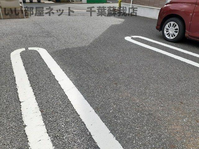 アルエットの駐車場|カースペースがあります