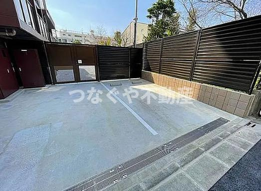 ブライズ雪谷大塚の駐車場|ブライズ雪谷大塚
